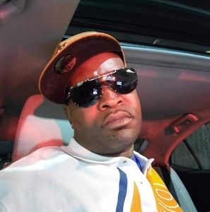 Meet your Posher, Lorenzo